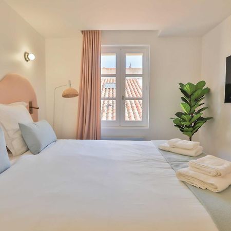 Nice 2 Bed Flat - Hyper Centre St Tropez Saint-Tropez Exterior foto